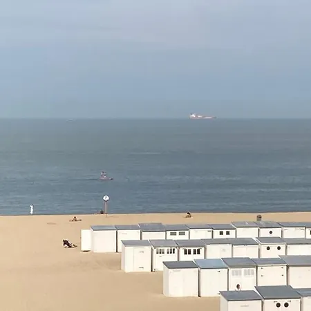 Bel A 100m De La *